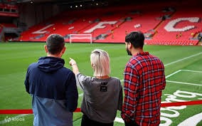 卫报：西汉姆给安热尔-戈梅斯开10万镑周薪，巴萨也对他有意