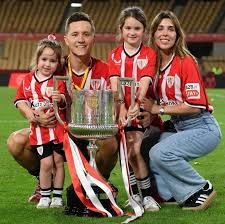 欧冠杯16强首回合｜ 6人破门7球血洗埃因霍温 枪手创多项纪录8强稳了