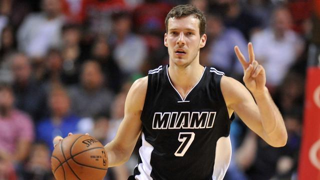 被要求从事 被要求从事